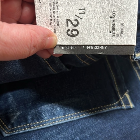 NWT KanCan Mid Rise Super Skinny Jeans #1 - Picture 10 of 10